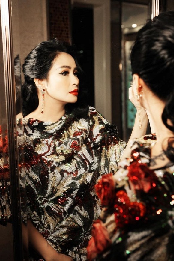 Diva Thanh Lam đăng loạt ảnh ngọt lịm tim ở tuổi tròn 50-4
