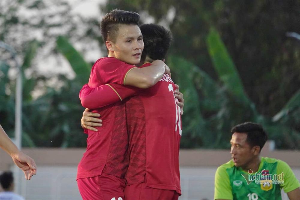 Báo Indonesia: Quang Hải sinh ra để chiến thắng-1