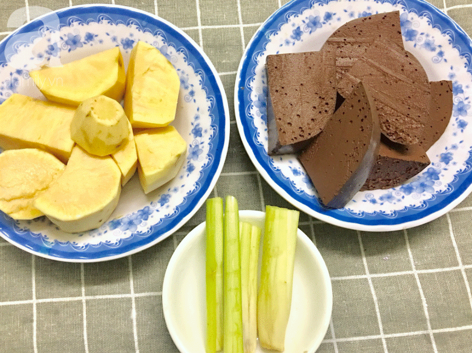 Cuối tuần đổi món với cà ri vịt mềm ngon thơm phức-3