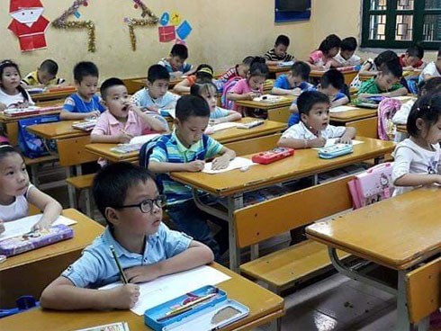 Đưa SGK lớp 1 mới vào giảng dạy, giáo viên sẽ phải học trước tiên