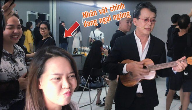 Nhạc sĩ 72 tuổi Đức Huy có hành động cực lãng mạn với vợ trẻ xinh đẹp kém 44 tuổi-3