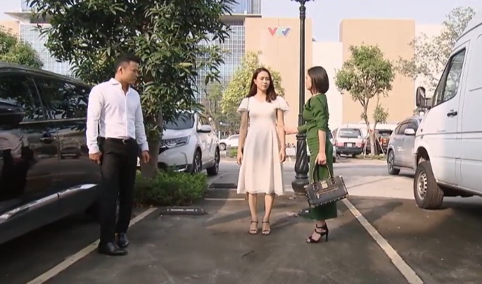 Chị đẹp San Hoa hồng trên ngực trái ngoài đời khác hẳn trên phim-3