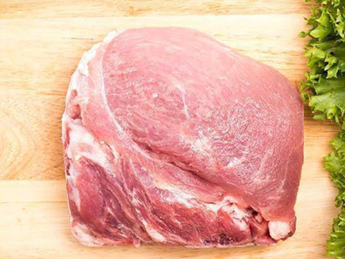 Chồng chê món đùi gà luộc nhạt nhẽo, cho thêm chút nước sốt thành món ngon cực phẩm-6