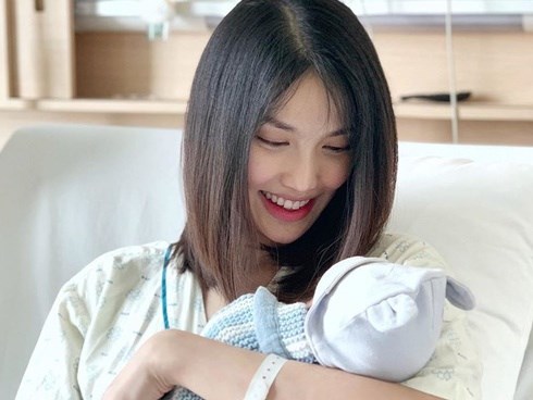 Vừa sinh con được vài ngày,