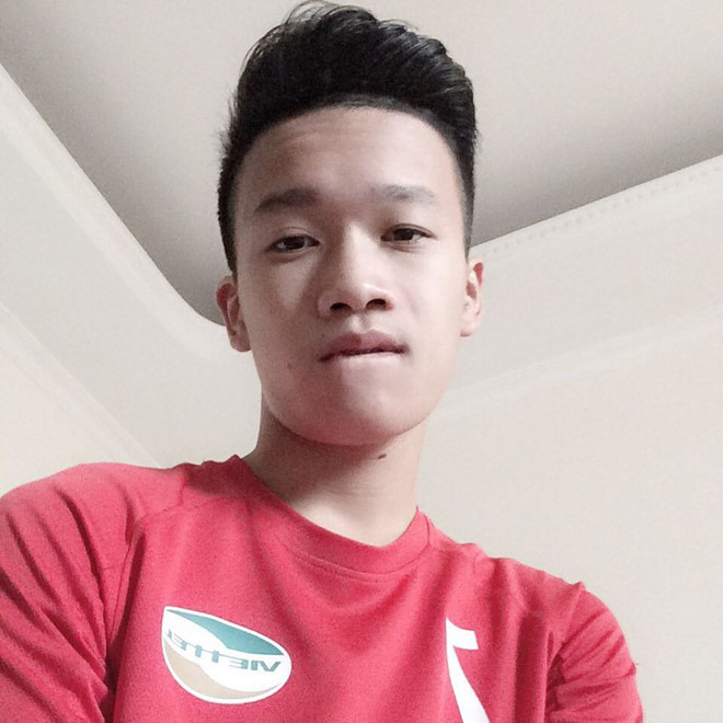 Hoàng Đức - người hùng trận U22 Việt Nam gặp Indonesia: Cao 1m83 và tất nhiên là đẹp trai lai láng!-13