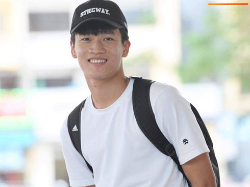 Trung vệ Thành Chung và chuyện tình 3 năm bên bạn gái 10X-9