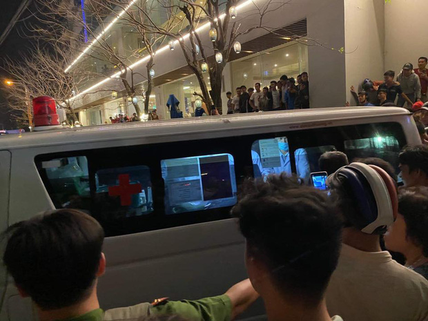 Người đàn ông tự cắt của quý ở Đà Nẵng từng đập phá ô tô và nhét hàng chục kim băng vào cậu nhỏ-5