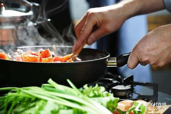5 thói quen nguy hiểm khi nấu ăn rất nhiều người mắc phải, hãy thay đổi kẻo cả gia đình đổ bệnh-2
