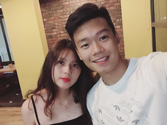 Trung vệ Thành Chung và chuyện tình 3 năm bên bạn gái 10X-5