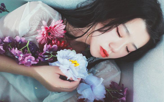 Còng lưng gánh nợ 300 triệu cho chồng, trả xong mới biết lý do, đau hơn khi được nghe chồng khoe với bạn vợ tao ngu lắm-2