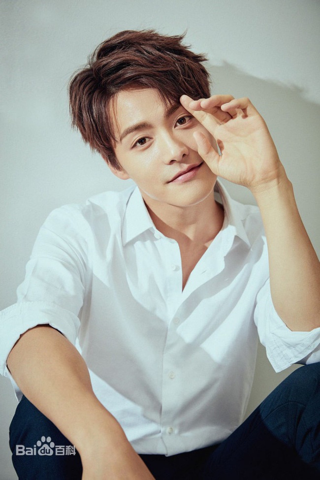 10 nam thần Hoa ngữ sở hữu tỷ lệ gương mặt hoàn hảo: Bất ngờ khi Hoắc Kiến Hoa xếp sau nhân vật này-5