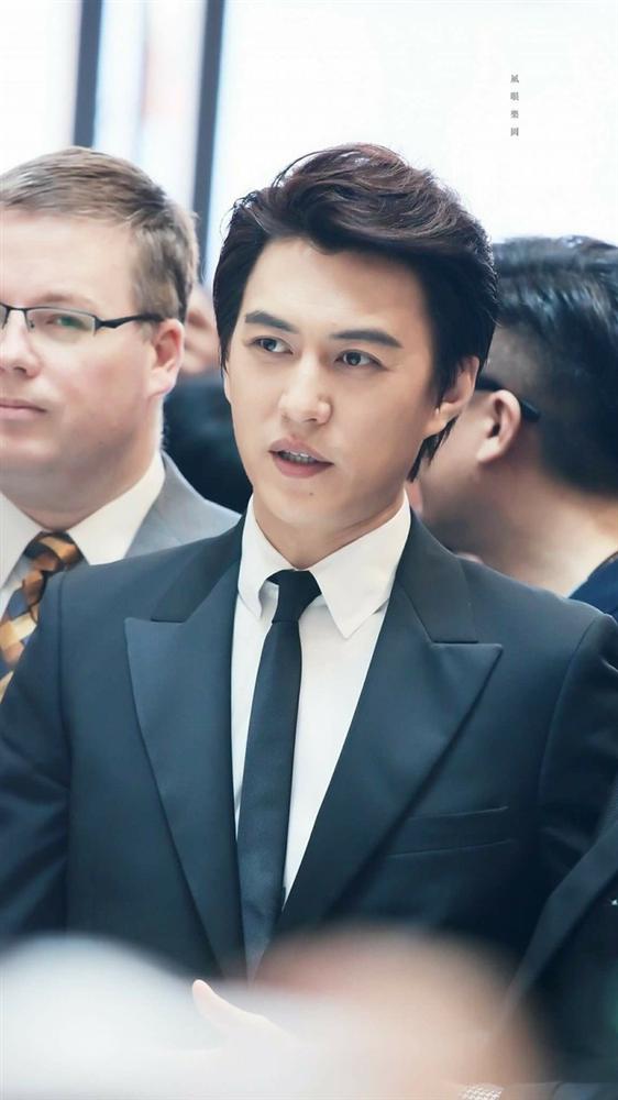 10 nam thần Hoa ngữ sở hữu tỷ lệ gương mặt hoàn hảo: Bất ngờ khi Hoắc Kiến Hoa xếp sau nhân vật này-7