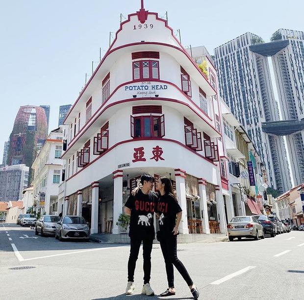 Ghen tị với khoảnh khắc vợ chồng Đông Nhi - Ông Cao Thắng nắm chặt tay, bên nhau cực tình giữa trời thu Hà Nội-6