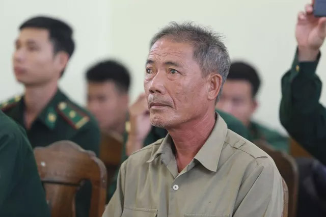 Hàng chục bánh heroin có chữ Trung Quốc trôi dạt vào biển: Dân nhặt được tưởng... bánh kẹo-2