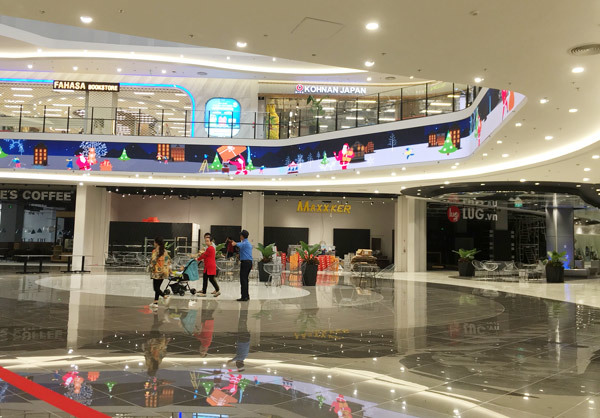 Thất vọng Aeon Mall Hà Đông, khai trương rồi hàng đóng cửa im lìm-13