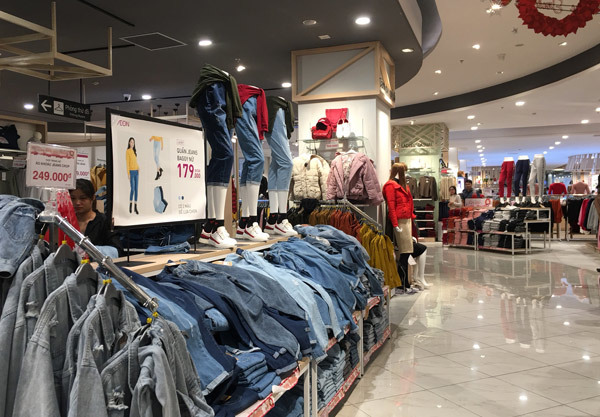 Thất vọng Aeon Mall Hà Đông, khai trương rồi hàng đóng cửa im lìm-6