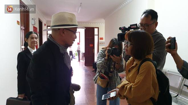 Lại bị bà Thảo yêu cầu giám định tâm thần, ông Đặng Lê Nguyên Vũ đáp lời: Những người mà tâm thần giống qua thì đất nước này cần nhiều người hơn vậy-3