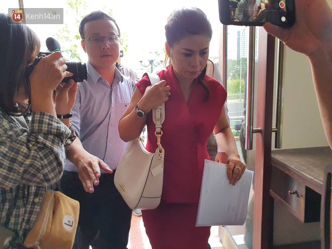 Lại bị bà Thảo yêu cầu giám định tâm thần, ông Đặng Lê Nguyên Vũ đáp lời: Những người mà tâm thần giống qua thì đất nước này cần nhiều người hơn vậy-6