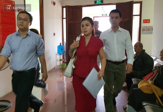 Lại bị bà Thảo yêu cầu giám định tâm thần, ông Đặng Lê Nguyên Vũ đáp lời: Những người mà tâm thần giống qua thì đất nước này cần nhiều người hơn vậy-8