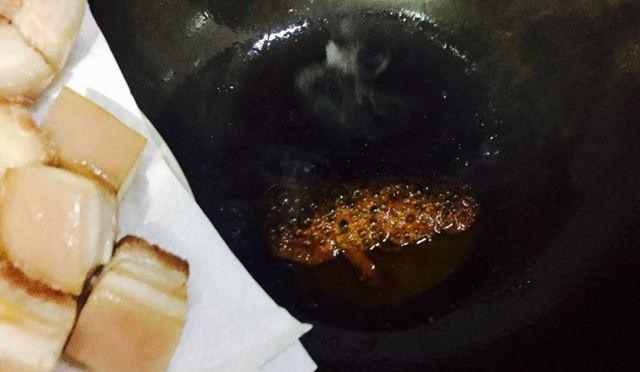 Thả thịt lợn vào nồi cơm điện, tưởng sai sai mà có ngay món ăn tuyệt đỉnh-5