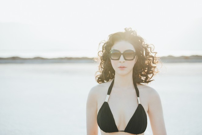 MC Thanh Mai gây choáng khi mặc bikini khoe body không tỳ vết ở tuổi 46-2