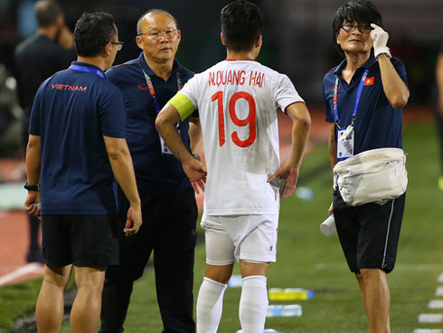 Đại diện VFF tiết lộ về chấn thương của Quang Hải-2