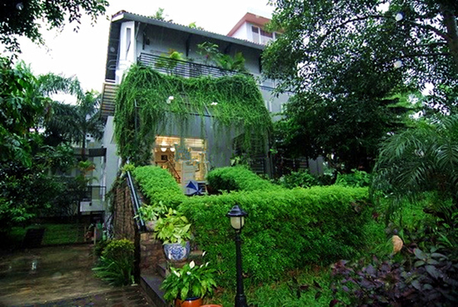 Choáng ngợp với khối tài sản khủng của người đẹp 24 tuổi tậu xe sang 7 tỷ-15