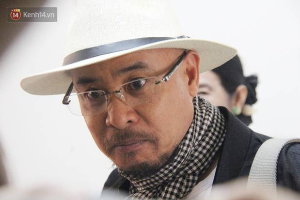 Bà Thảo tiếp tục nói HĐXX đang xử ép, ông Vũ chia sẻ: Nếu đúng luật cha mẹ qua phải 50% lận, cô ấy nói giống như chồng mình đi ở đợ-1