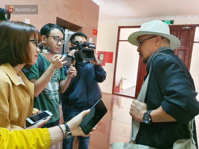 Bà Thảo tiếp tục nói HĐXX đang xử ép, ông Vũ chia sẻ: Nếu đúng luật cha mẹ qua phải 50% lận, cô ấy nói giống như chồng mình đi ở đợ-4