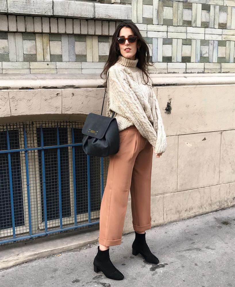 Phụ nữ Pháp chỉ diện boots theo 4 cách sau là đã đẹp và sang trọn vẹn mùa lạnh-5