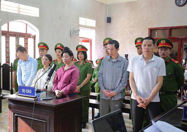 Án chồng án, mẹ Vì Văn Toán đau xót nhưng không dám kêu oan cho con trai-3