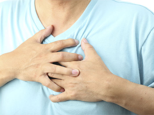 Tưởng chỉ ho tức ngực vài tiếng là xong, nam thanh niên hoảng hốt khi bác sĩ phán mắc phải căn bệnh cực nguy hiểm