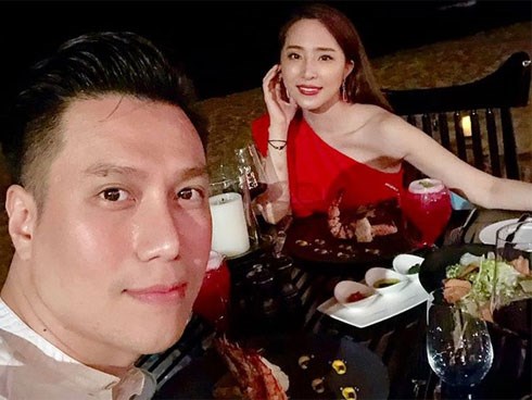 Việt Anh gây chú ý khi đăng ảnh cô gái có ngoại hình nóng bỏng