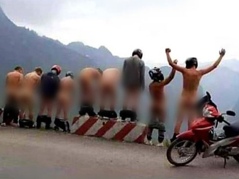 Đề nghị xử lý thanh niên khoe chiến tích đi xe máy 20 tiếng từ TP. HCM ra Hà Nội-2