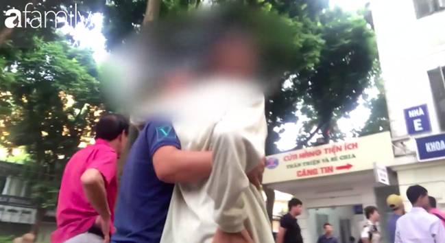 Nhức nhối nạn cò mồi cổng viện K: Chèo kéo bệnh nhân sang phòng khám tư nhân, bị đau bụng bắt đi xét nghiệm... HIV-6