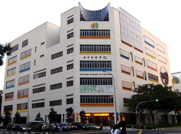 Cha mẹ Singapore xếp hàng qua đêm để đăng ký học cho con-2