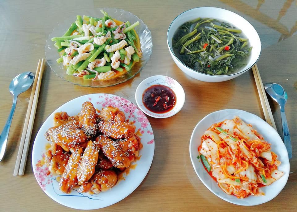 Ở Nhật thiếu thốn đủ đường, 9X vẫn khiến mọi người trầm trồ với mâm cơm đúng chuẩn vị Việt-11