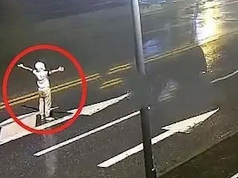 Cuộc đời bi thảm của cô tiểu thư xinh đẹp bị biệt giam trong phòng kín suốt 25 năm hé lộ những bí mật tăm tối của một gia đình thượng lưu-5