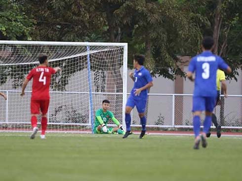 Clip Tiến Linh đánh đầu tinh tế rút ngắn tỉ số cho ĐT Việt Nam-1