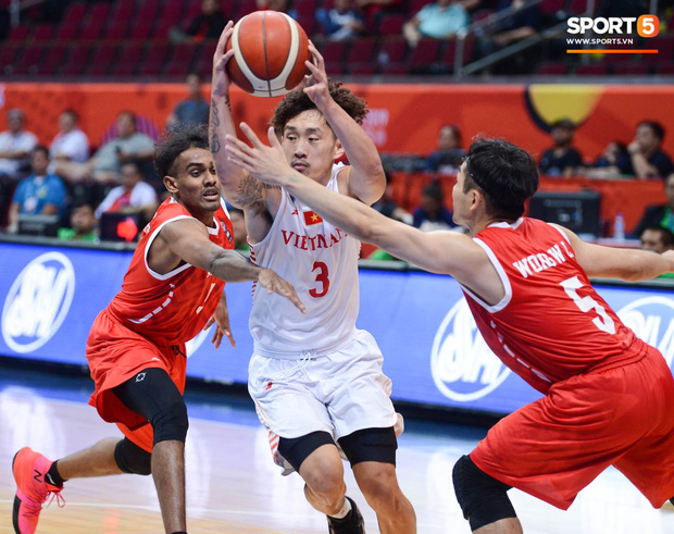 Thắng thuyết phục Singapore, bóng rổ Việt Nam vào bán kết SEA Games 30 lần đầu tiên trong lịch sử-3