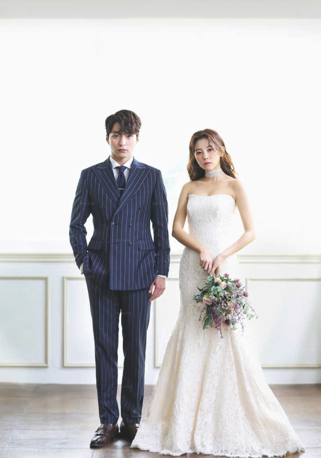 Trước khi kết hôn nhận được tin nhắn có tiết lộ động trời từ người cũ của chồng, cô dâu muốn ngầu như phim nhưng vứt bỏ tất cả vì lời xác nhận của chú rể-2