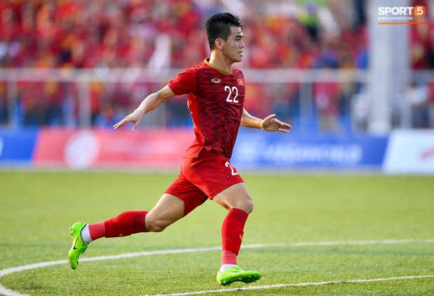 Trợ lý HLV Park Hang-seo bất ngờ phải nhận thẻ vàng trong trận U22 Việt Nam gặp U22 Thái Lan-8