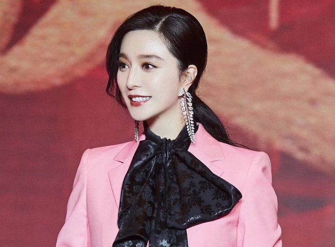 Phạm Băng Băng lộ bụng lớn, bị nghi mang thai-2