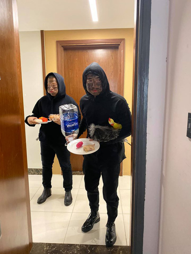 Hình ảnh những người bôi mặt đen đang gây hoang mang dư luận thì tình tin đồn” của Ninh Dương Lan Ngọc - Chi Dân lại xem như trò đùa vui-5