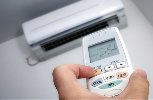 Dùng điều hoà cứ nhấn 1 nút này là tiết kiệm 1/3 tiền điện so với bình thường, đơn giản rất ít người biết-2