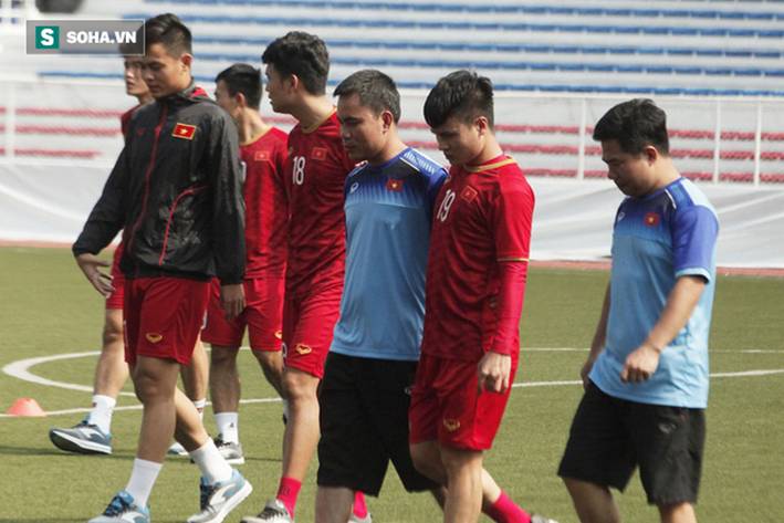 Tiến Linh giúp Văn Toản cười hết nấc, xóa tan áp lực sau trận hòa Thái Lan-9