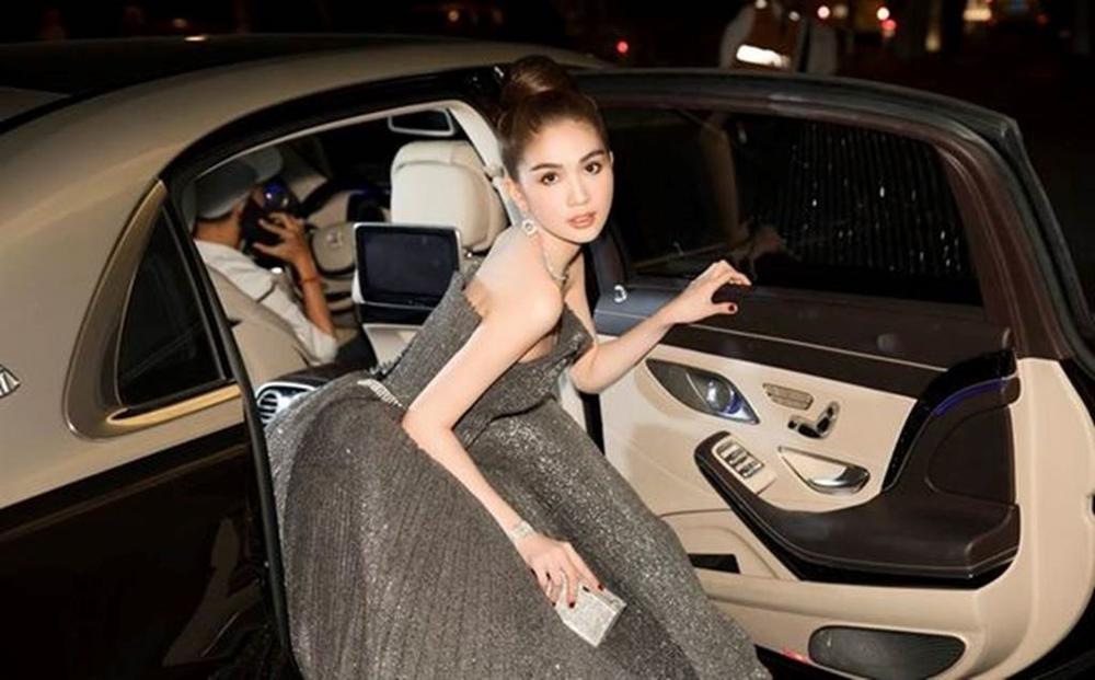 Ngọc Trinh mặc váy hóa công chúa đẹp cỡ này, bảo sao bạn trai vừa chia tay vẫn hẹn yêu-3