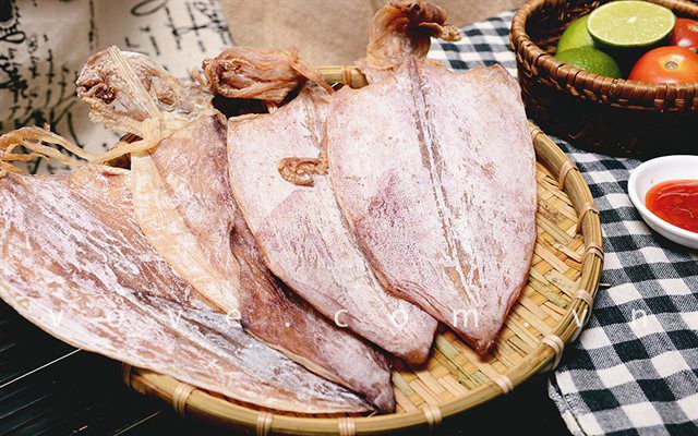 Nướng mực, nấu cơm và những công dụng không ngờ của lò vì sóng-4