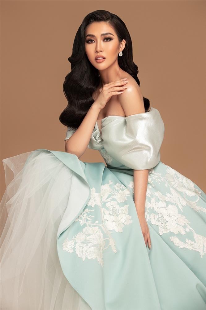 Tường Linh khoe sắc vóc trước thềm chung kết Hoa hậu Hoàn vũ 2019-1