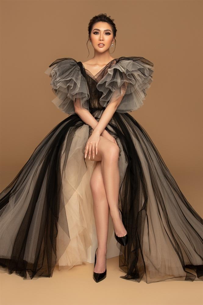 Tường Linh khoe sắc vóc trước thềm chung kết Hoa hậu Hoàn vũ 2019-5